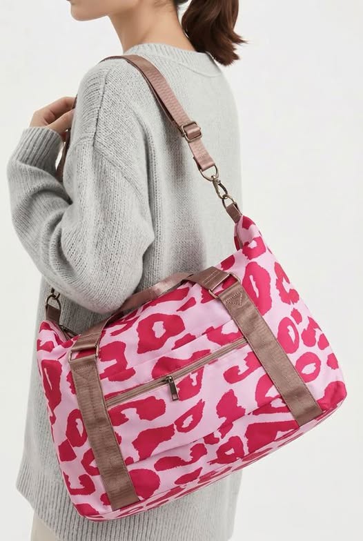 PINK CHEETAH BAG - Beauty&Beyond