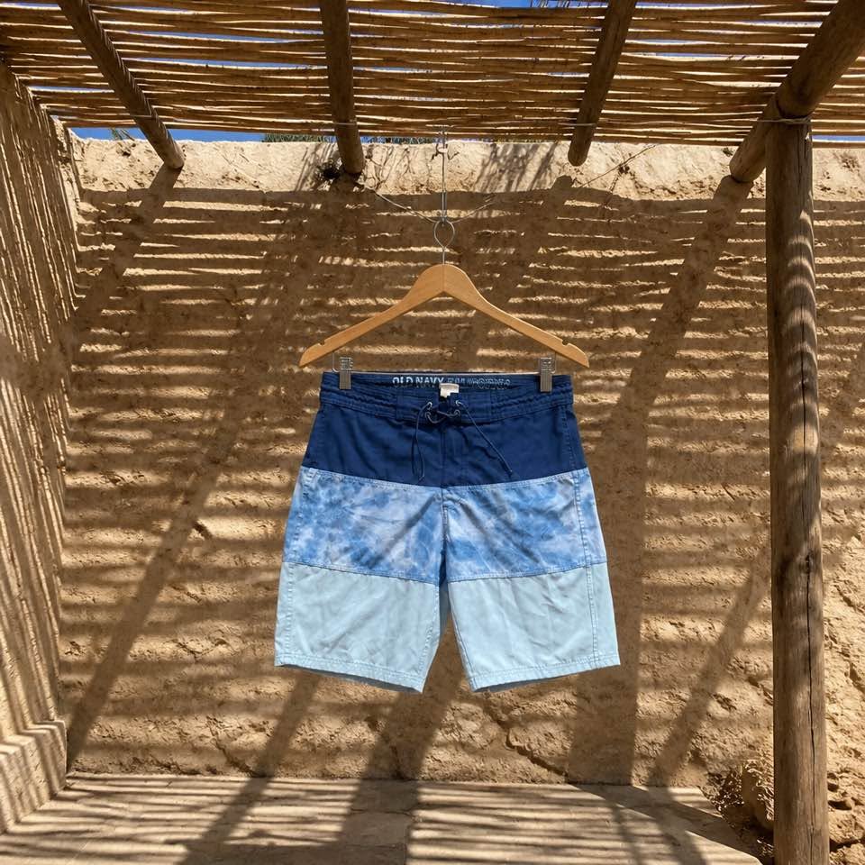 Men's Old Navy Color block Board Shorts – Blue Tie-Dye Swim Trunks Size 32