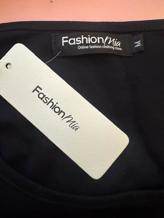 Fashion Nova Colorblock Sheath Dress – Size Medium | NWT - Beauty&Beyond