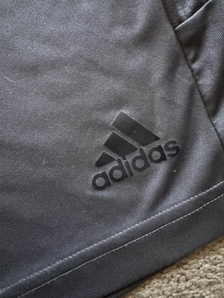 Adidas Men's Gray Athletic Performance Shorts Zip Pockets Size M