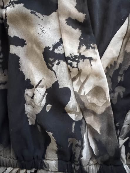 Fashion Fuse Women's Long Sleeve Surplice Dress Black Beige Floral Print Size M