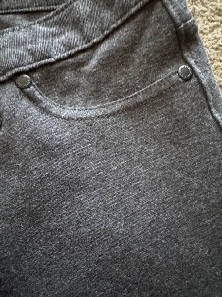 Calvin Klein Jeans Women's Gray Stretch Skinny Pants Size 28 Mid Rise Career Casual Size 4