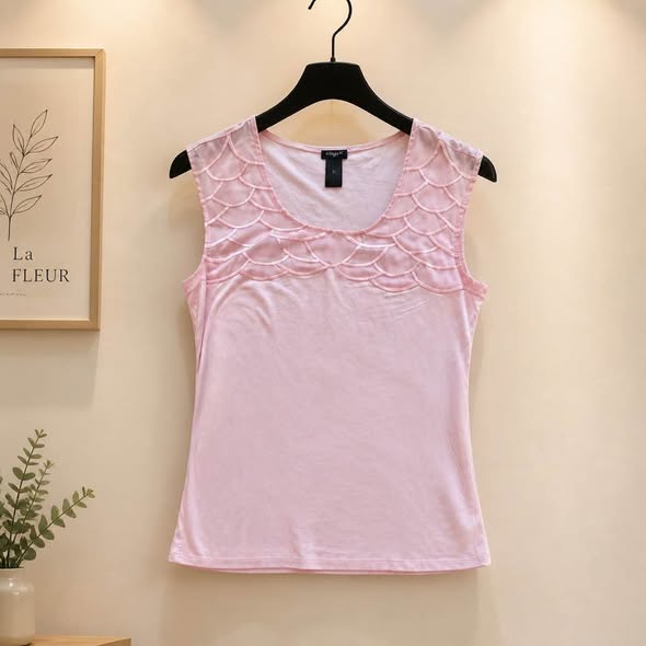 Ann Taylor Women's Pink Sleeveless Embellished Scoop Neck Knit Top Size M