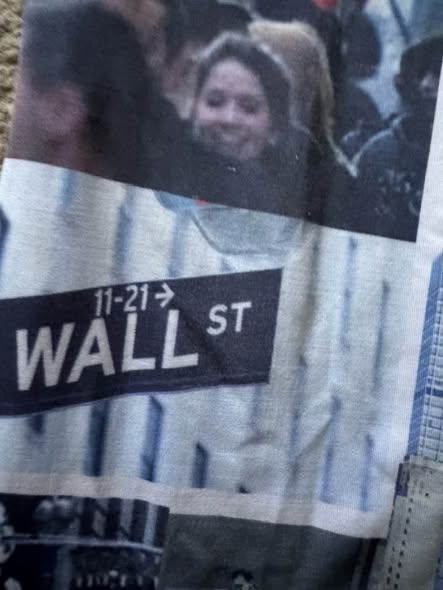 Mary Jane Women’s New York City Print Leggings Size Small – Wall Street Graphic Stretch Pants
