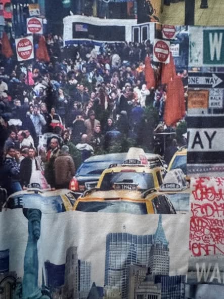 Mary Jane Women’s New York City Print Leggings Size Small – Wall Street Graphic Stretch Pants