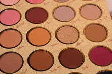 Bella 30 Color Eyeshadow Palette