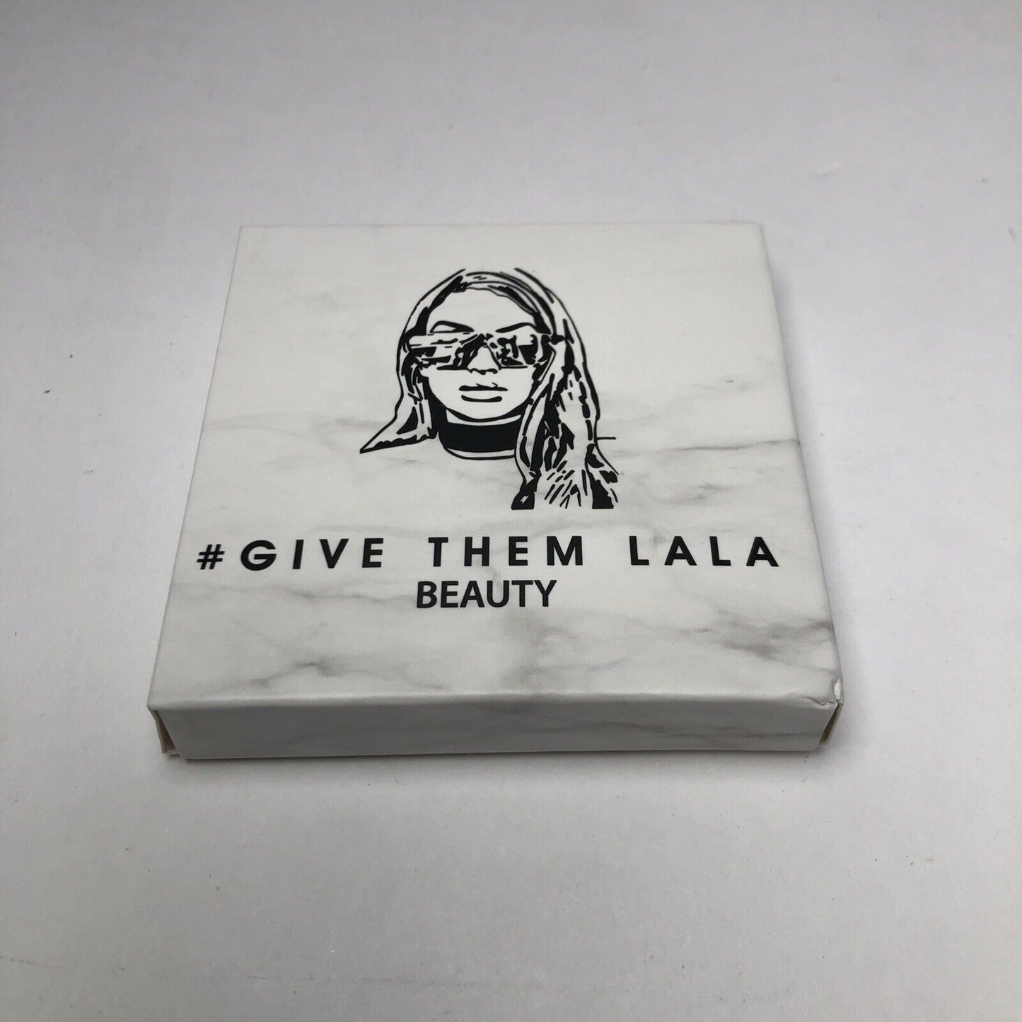 Give Them Lala Beauty - Pressed Highlighter